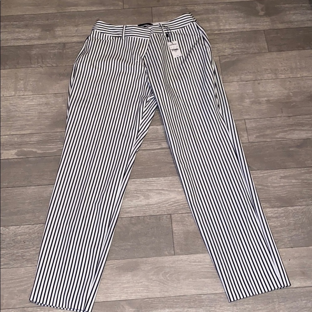Express ankle pants- NWT